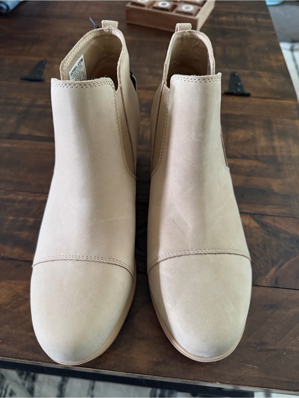 Sorel Women's Chelsea Ankle Boots in Light Tan